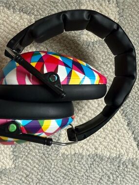 Baby Bandz Over-Ear Headphones - Multi-Color like new